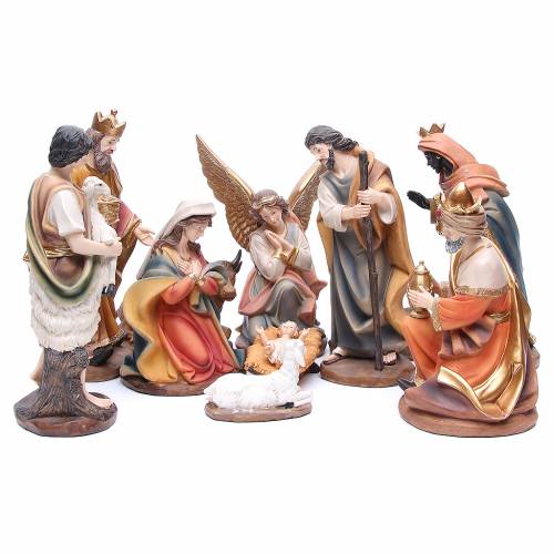 Nativity set in resin measuring 30cm complete with 11 characters ...